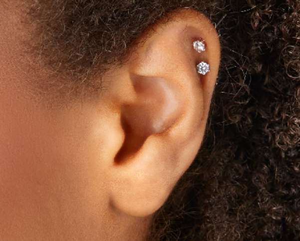 Cartilage Piercing pic